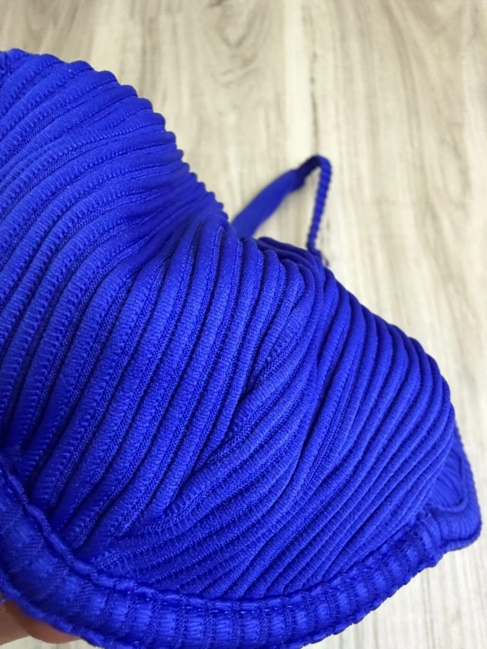 HOLLISTER Ribbed Deep V Bikini Top in Cobalt Blue size XXS